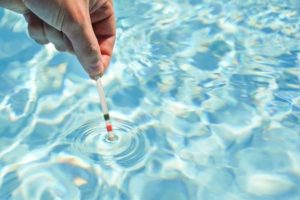 schoon zwembadwater meten